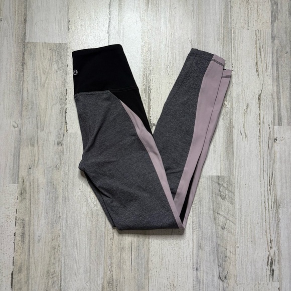 Lululemon Get Going Train Tight Size 2 - Picture 5 of 6